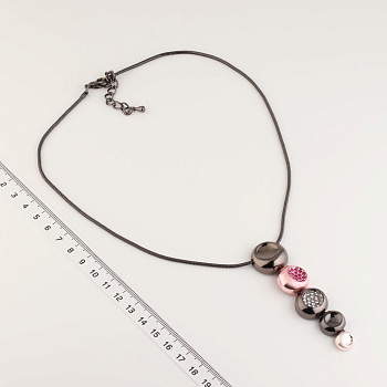 /tmp/v8_Lr0IIr_dd15.0022 розовым