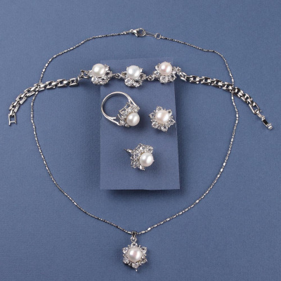 /tmp/v8_Lr0IIr_a13c.000573-2