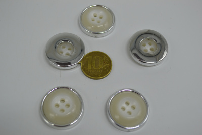 /tmp/v8_Lr0IIr_444e.DSC_0004