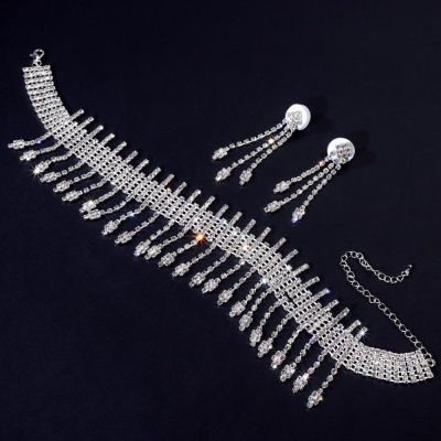 /tmp/v8_Lr0IIr_5f21.Колье 1